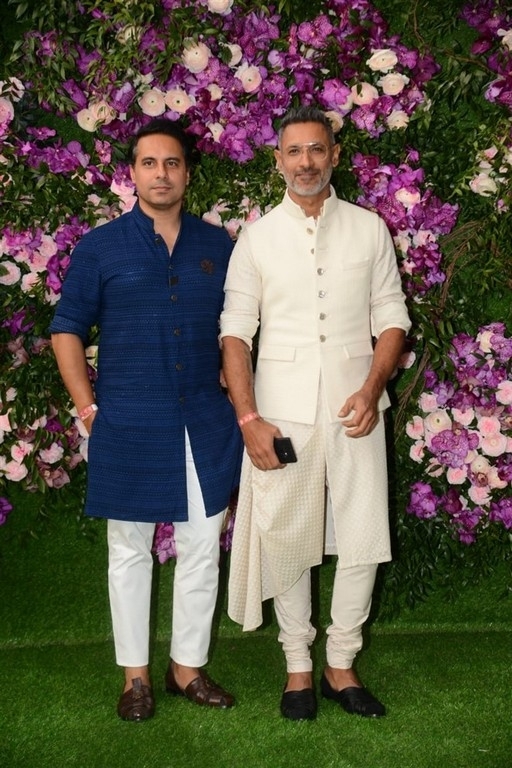 Akash Ambani and Shloka Mehta Wedding Reception Photos - 34 / 40 photos