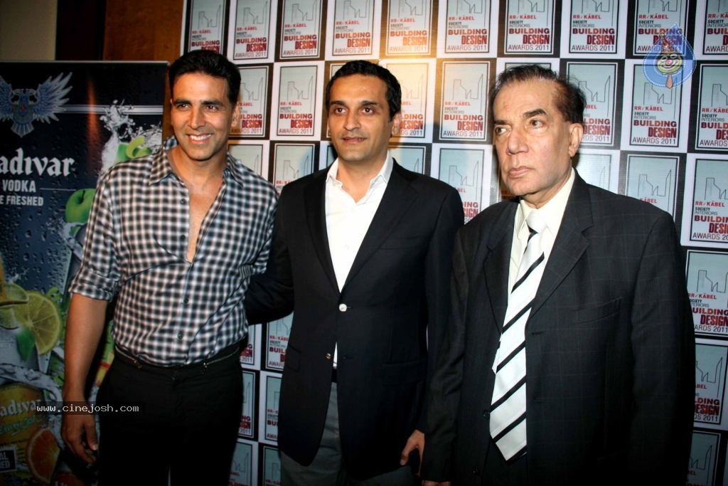 Akshay Kumar at Society Interior Awards - 19 / 23 photos