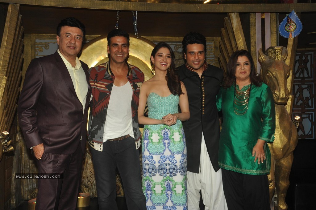 Akshay n Tamanna Promotes Film Entertainment - 24 / 39 photos