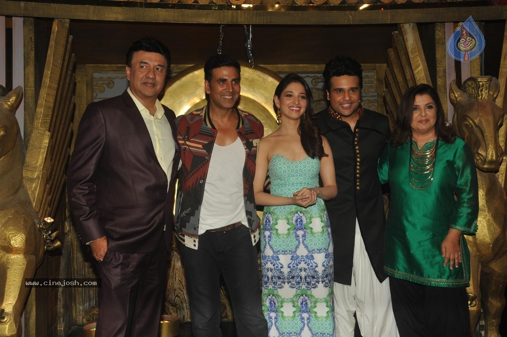 Akshay n Tamanna Promotes Film Entertainment - 31 / 39 photos