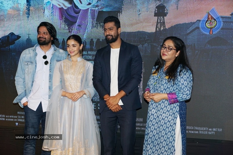 Alia Bhatt And Vicky Kaushal At Song Launch Of Film Raazi - 2 / 9 photos