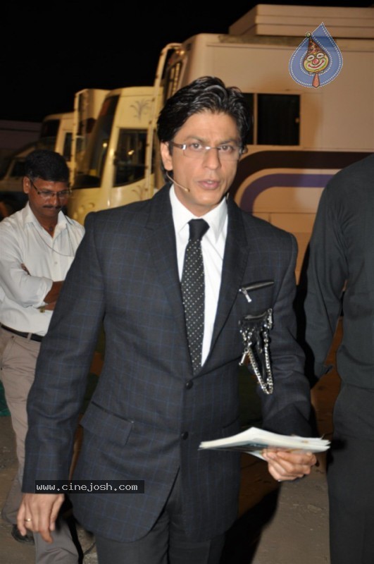 All Bollywood Stars At 16th Nokia Star Screen Awards Ceremony - 11 / 105 photos