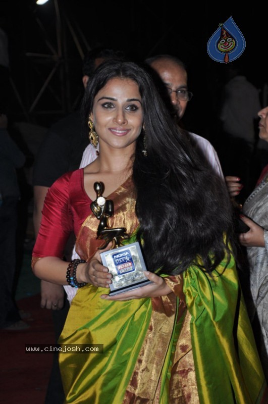 All Bollywood Stars At 16th Nokia Star Screen Awards Ceremony - 21 / 105 photos