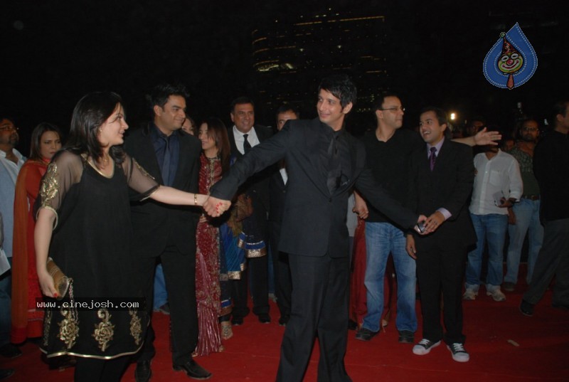 All Bollywood Stars At 16th Nokia Star Screen Awards Ceremony - 27 / 105 photos