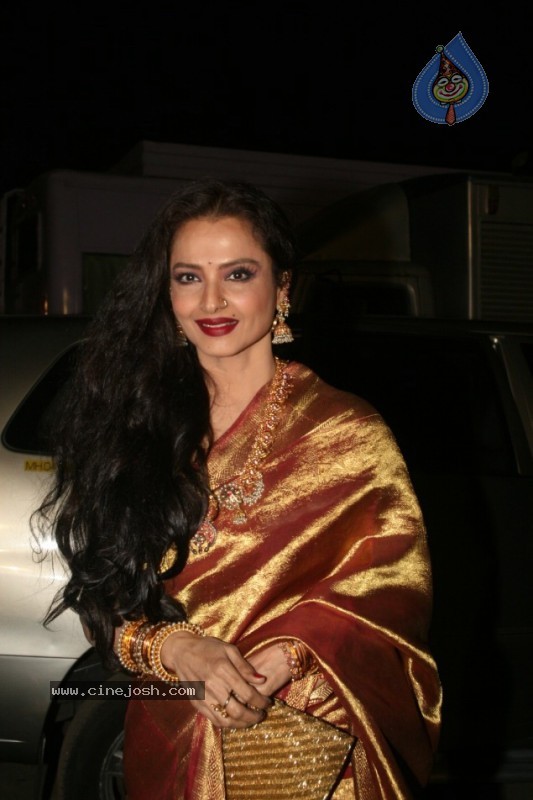 All Bollywood Stars At 16th Nokia Star Screen Awards Ceremony - 44 / 105 photos