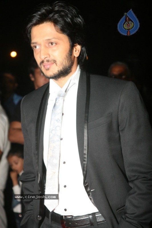 All Bollywood Stars At 16th Nokia Star Screen Awards Ceremony - 66 / 105 photos