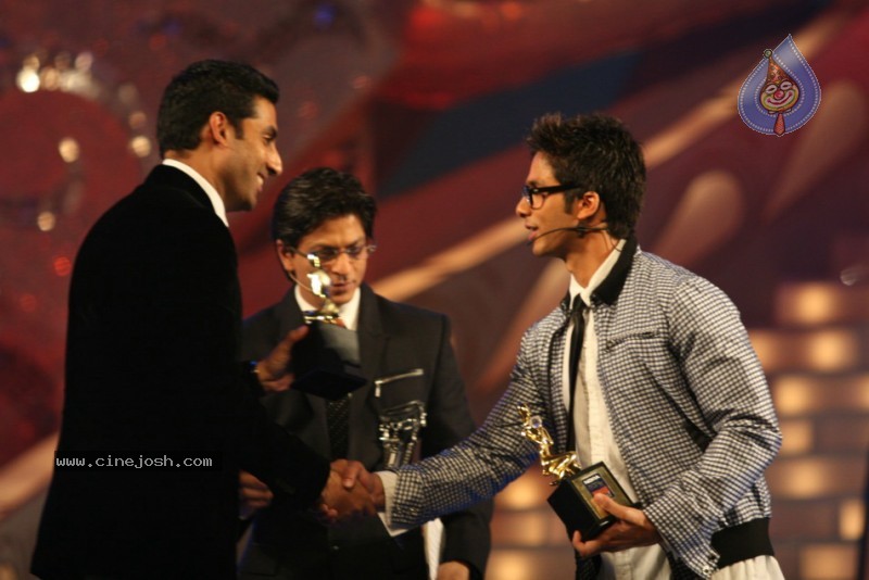 All Bollywood Stars At 16th Nokia Star Screen Awards Ceremony - 93 / 105 photos