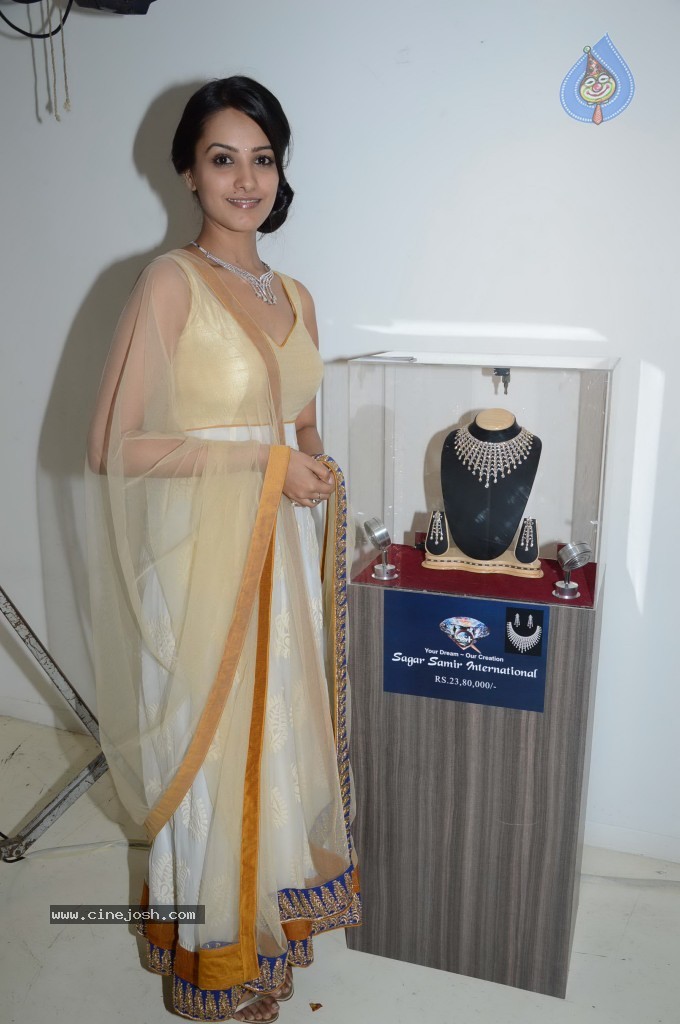 Amanaya Art n Sagar Samir IJ Fashion Show - 42 / 67 photos