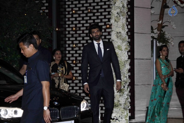 Ambanis Hosted Party for Harbhajan and Rohit Sharma - 2 / 70 photos