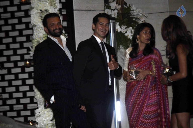 Ambanis Hosted Party for Harbhajan and Rohit Sharma - 19 / 70 photos