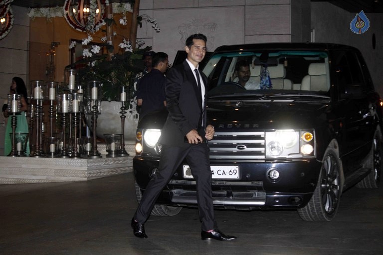 Ambanis Hosted Party for Harbhajan and Rohit Sharma - 54 / 70 photos