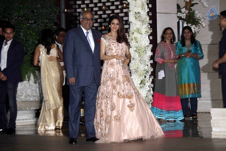 Ambanis Hosted Party for Harbhajan and Rohit Sharma - 67 / 70 photos