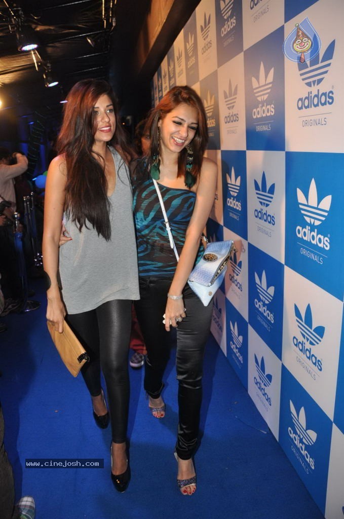 American Rapper Snoop Dogg Party - 100 / 114 photos