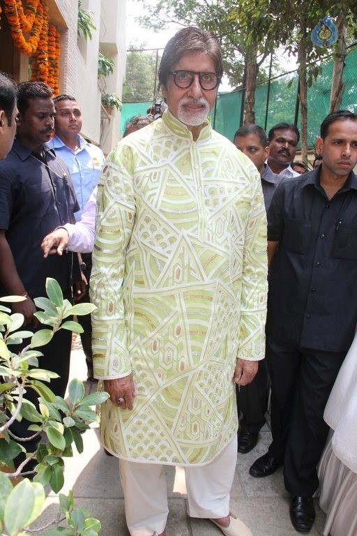 Amitabh Bachchan Birthday Meet - 4 / 21 photos