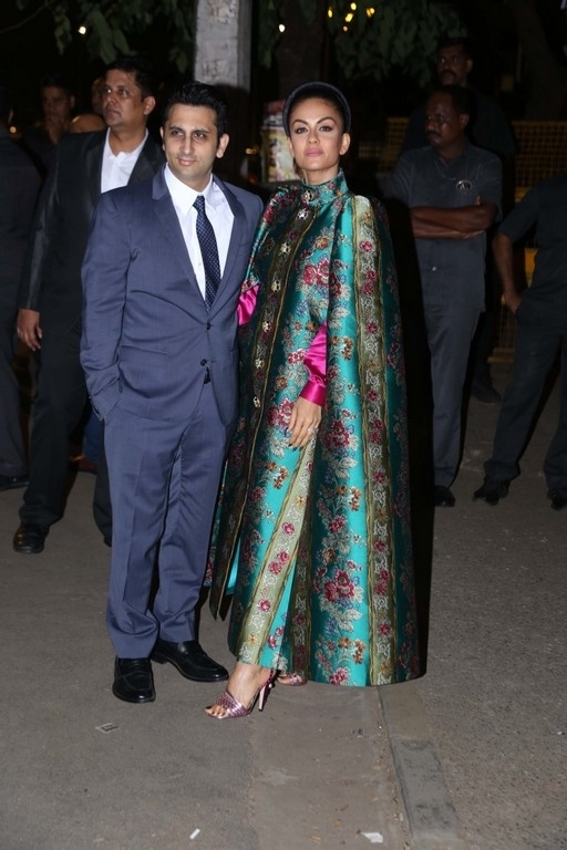 Amitabh Bachchan Diwali Bash 2019 - 14 / 84 photos