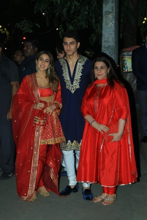 Amitabh Bachchan Diwali Bash 2019 - 38 / 84 photos