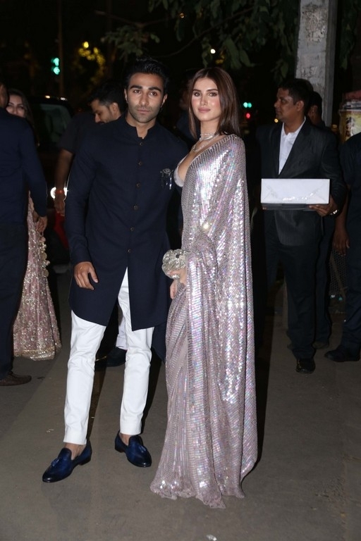 Amitabh Bachchan Diwali Bash 2019 - 76 / 84 photos