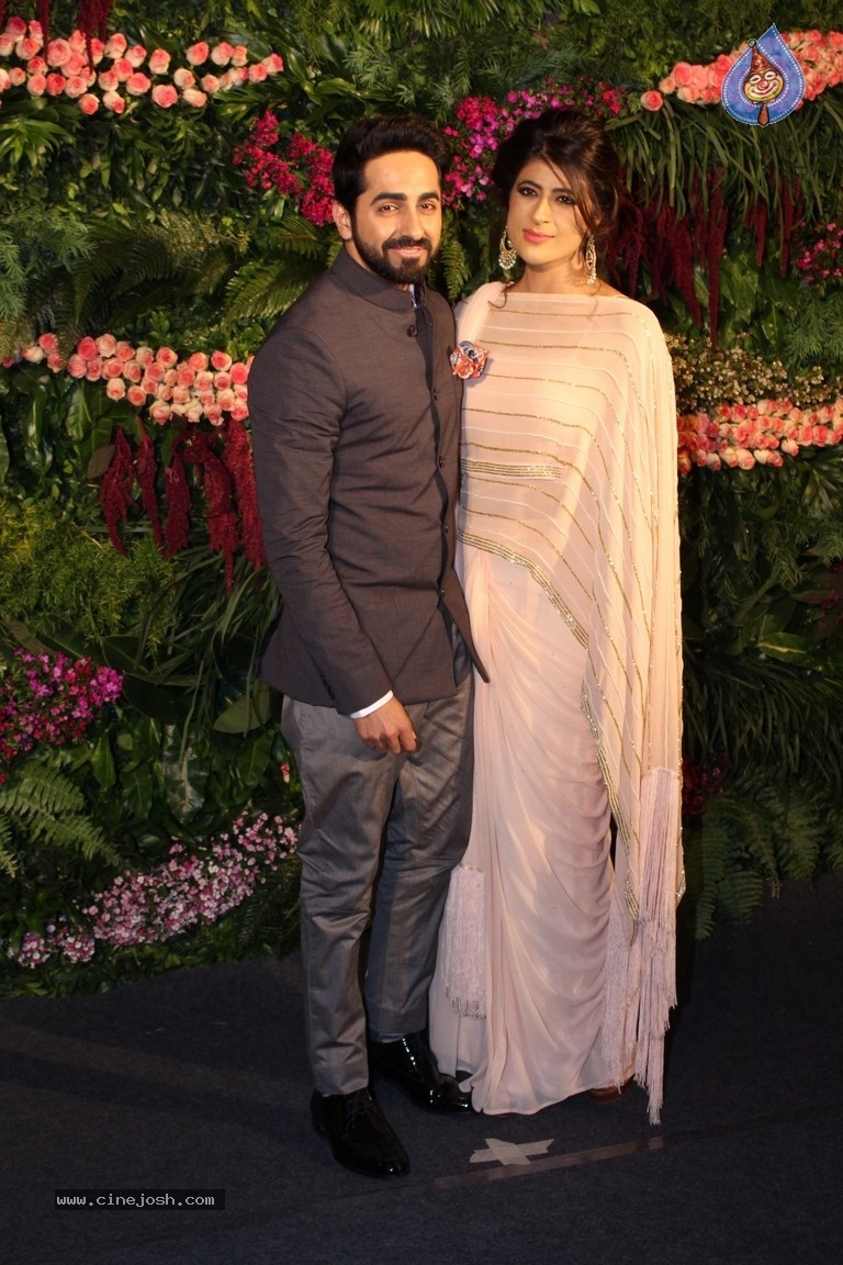 Anushka And Virat Wedding Celebration In Mumbai Set 2 - 7 / 84 photos
