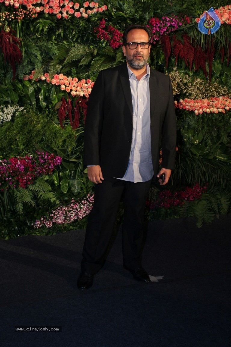 Anushka And Virat Wedding Celebration In Mumbai Set 2 - 74 / 84 photos