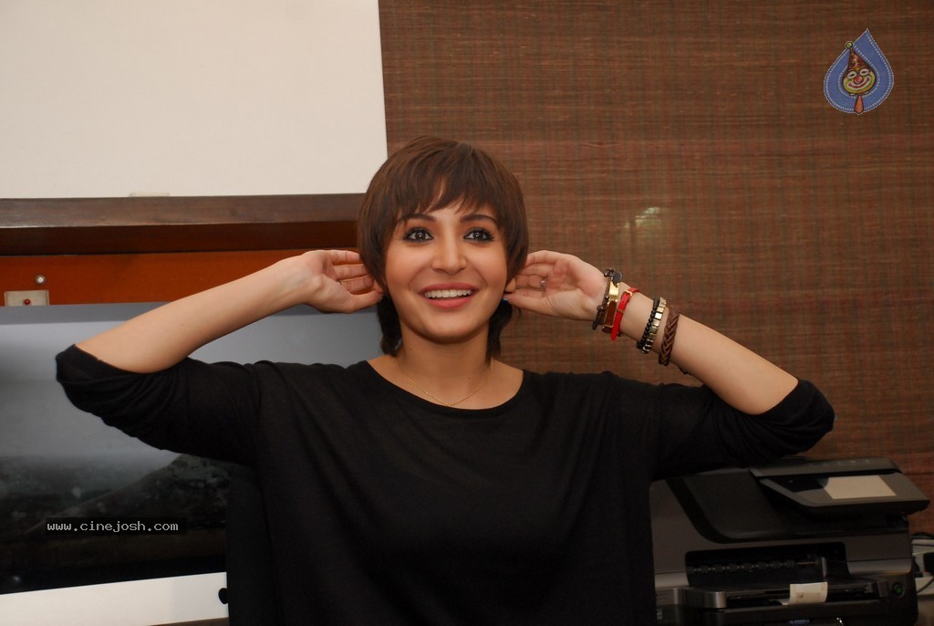 Anushka Sharma Launches New Posters of PK - 18 / 20 photos