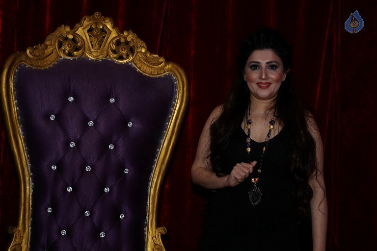 Archana Kochhar Fashion Show - 10 / 49 photos