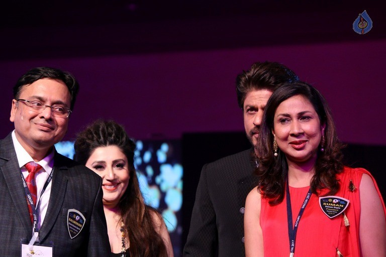Archana Kochhar Fashion Show - 24 / 49 photos