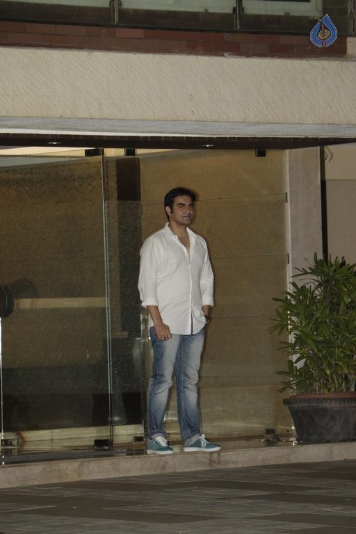 Arpita Khan Birthday Party Photos - 13 / 83 photos