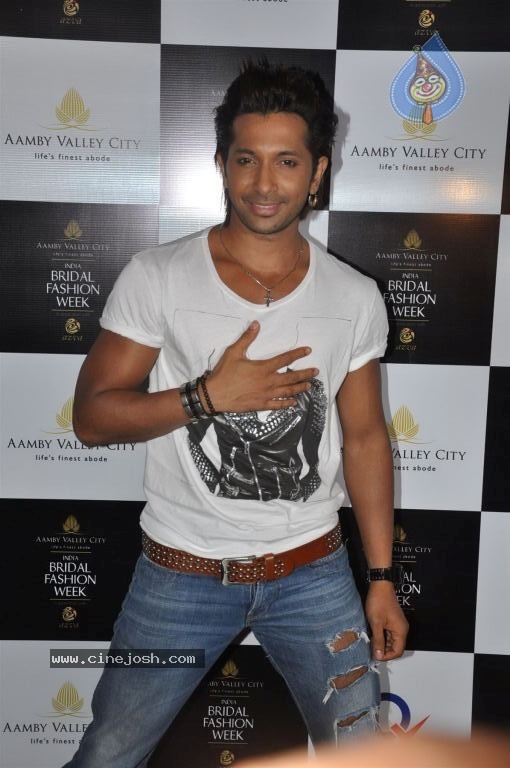 AVIBFW 2012 Grand Finale - 33 / 112 photos
