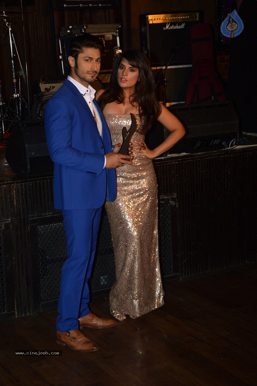 Axe Signature n FHM Bachelor of The Year 2014 Awards - 65 / 87 photos