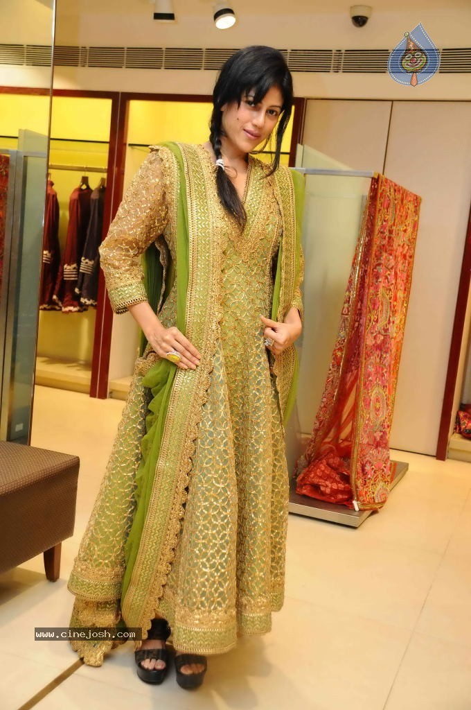 AZA Nishaka Lulla Showcase Event - 15 / 59 photos