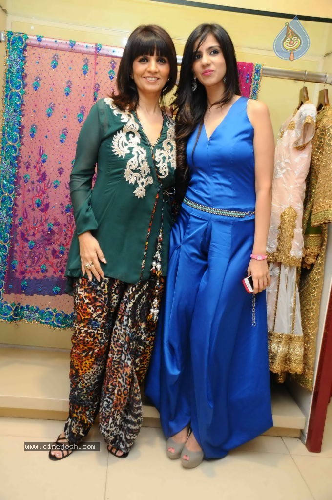 AZA Nishaka Lulla Showcase Event - 35 / 59 photos