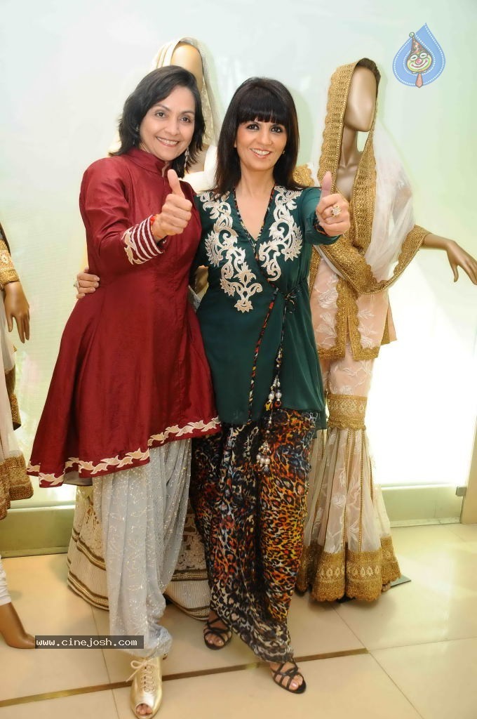 AZA Nishaka Lulla Showcase Event - 42 / 59 photos