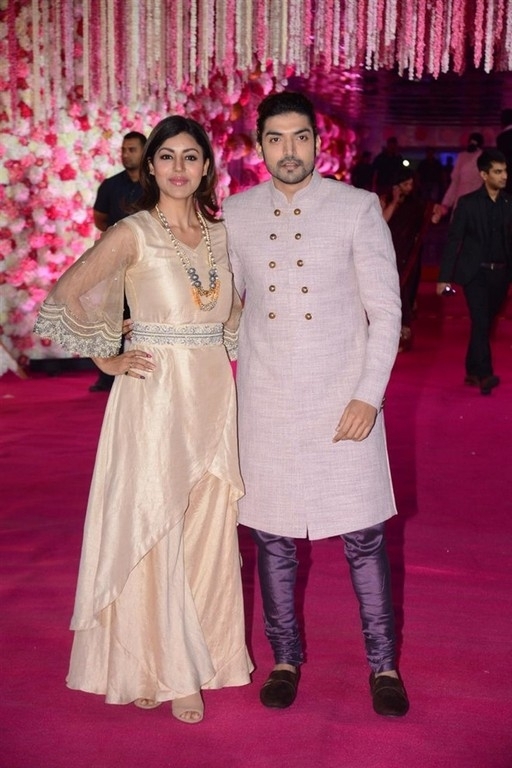 Azhar Morani & Tanya Seth Wedding Reception - 25 / 25 photos