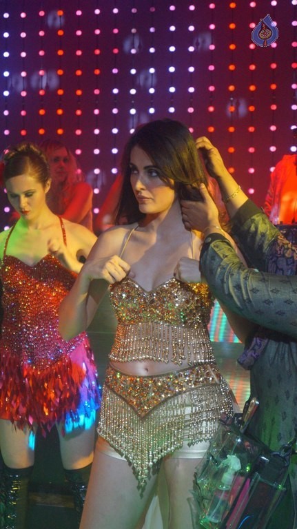B Positive Film Item Song Shoot - 23 / 37 photos