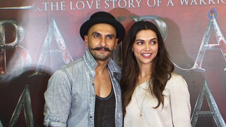 Bajirao Mastani Film Gajanana Song Launch - 18 / 21 photos