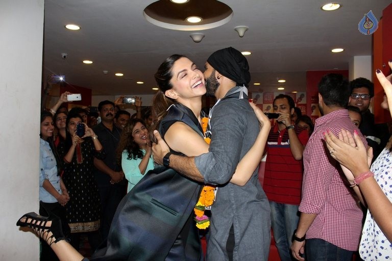 Bajirao Mastani Promotion at Red FM - 16 / 19 photos