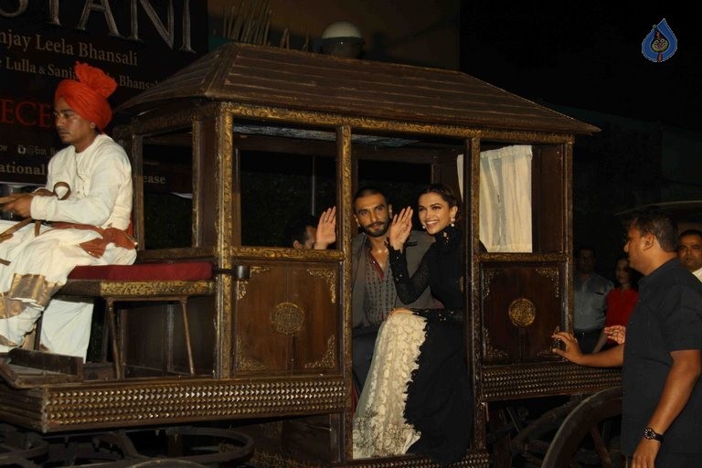 Bajirao Mastani Trailer Launch Photos - 4 / 42 photos