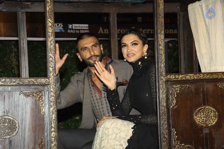 Bajirao Mastani Trailer Launch Photos - 19 / 42 photos