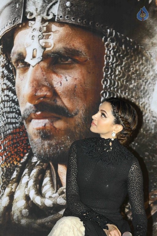 Bajirao Mastani Trailer Launch Photos - 21 / 42 photos