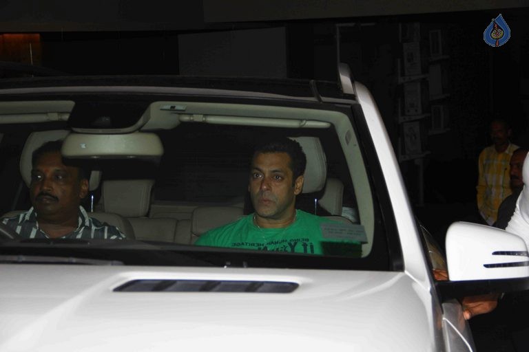 Bajrangi Bhaijaan Special Screening Photos - 3 / 42 photos