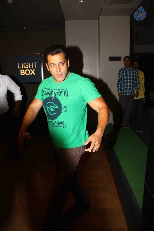 Bajrangi Bhaijaan Special Screening Photos - 5 / 42 photos