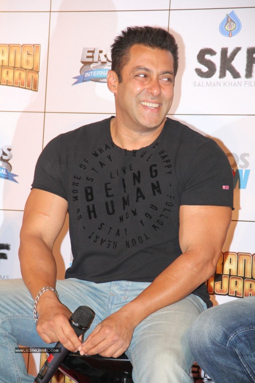 Bajrangi Bhaijaan Trailer Launch - 1 / 128 photos
