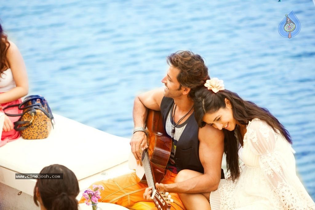 Bang Bang Title Song Launch - 29 / 33 photos