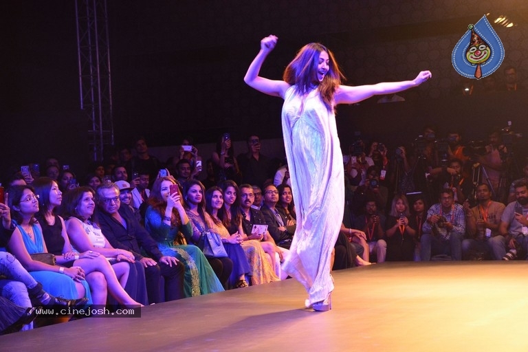 Bangalore Times Fashion Week - 13 / 18 photos