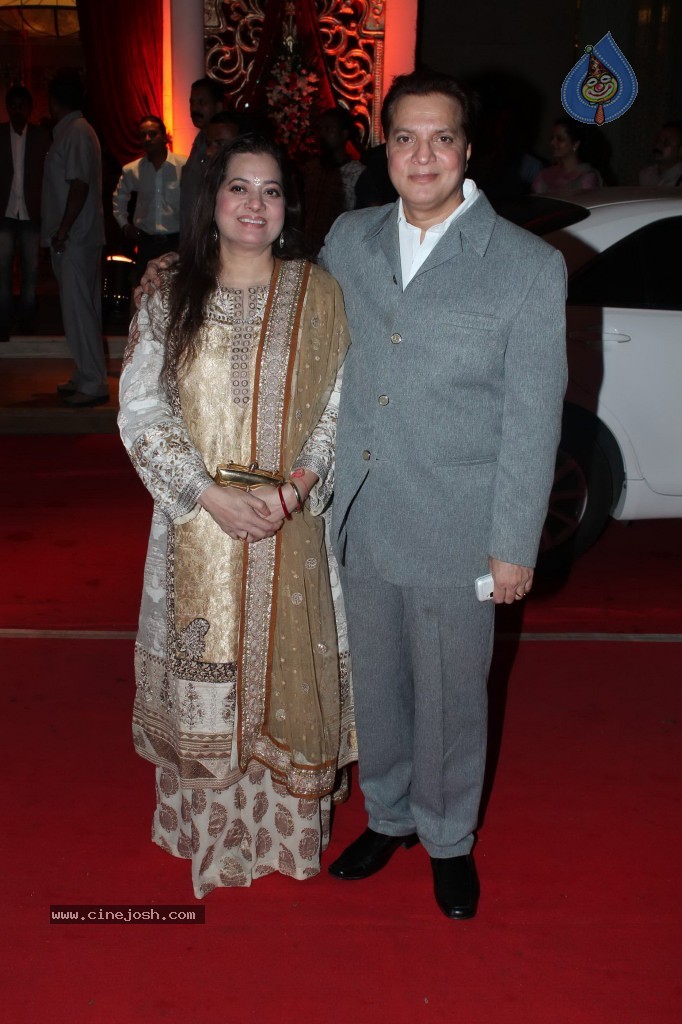 Bappa Lahiri Wedding Reception - 13 / 75 photos