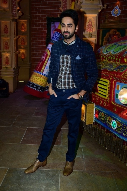 Bareilly Ki Barfi Team at TV Comedy Dangal - 30 / 41 photos