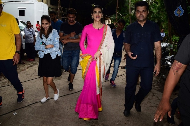 Bareilly Ki Barfi Team at TV Comedy Dangal - 40 / 41 photos