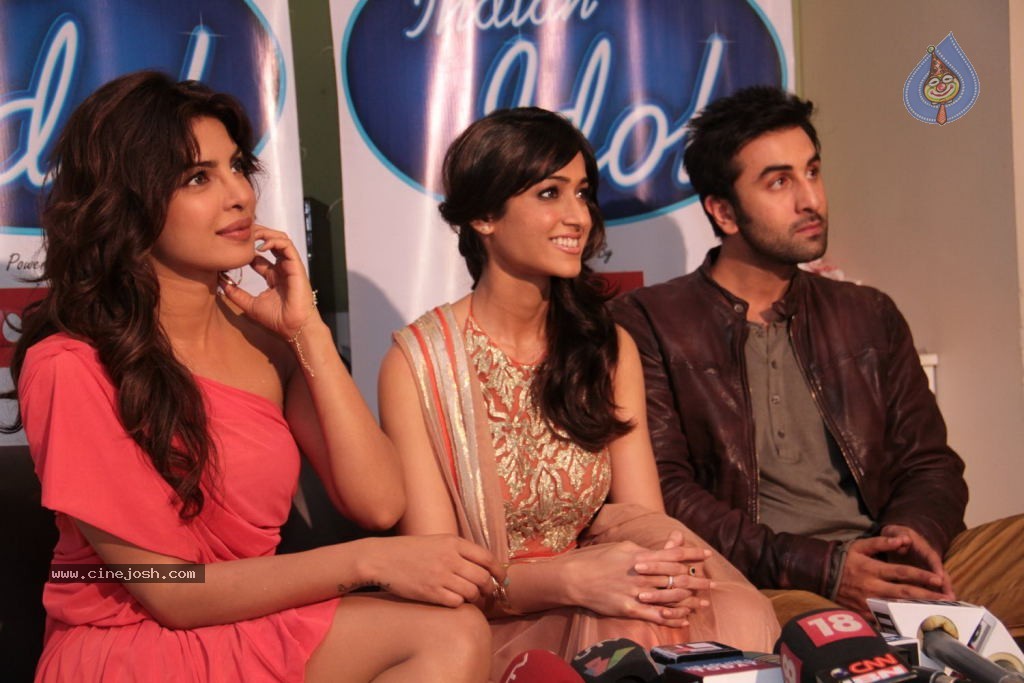 Barfi Film Team at Indian Idol Sets - 33 / 33 photos