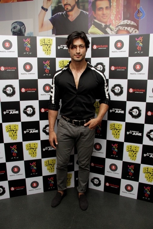 Behen Hogi Teri Special Screening Photos - 17 / 29 photos