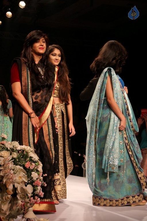 Beti Show by Gitanjali at IIJW 2015 - 34 / 96 photos